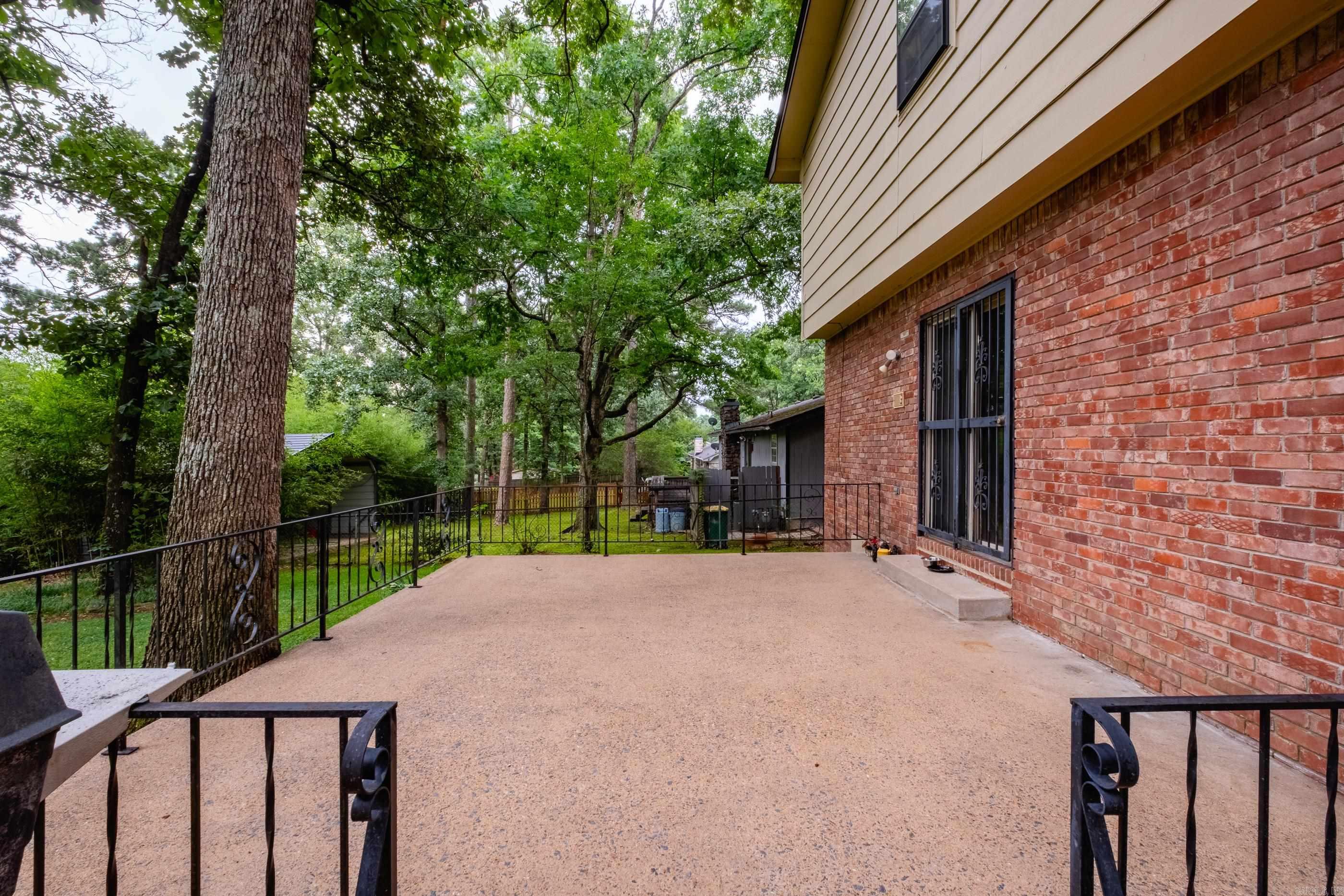 COLONY PARK - Residential