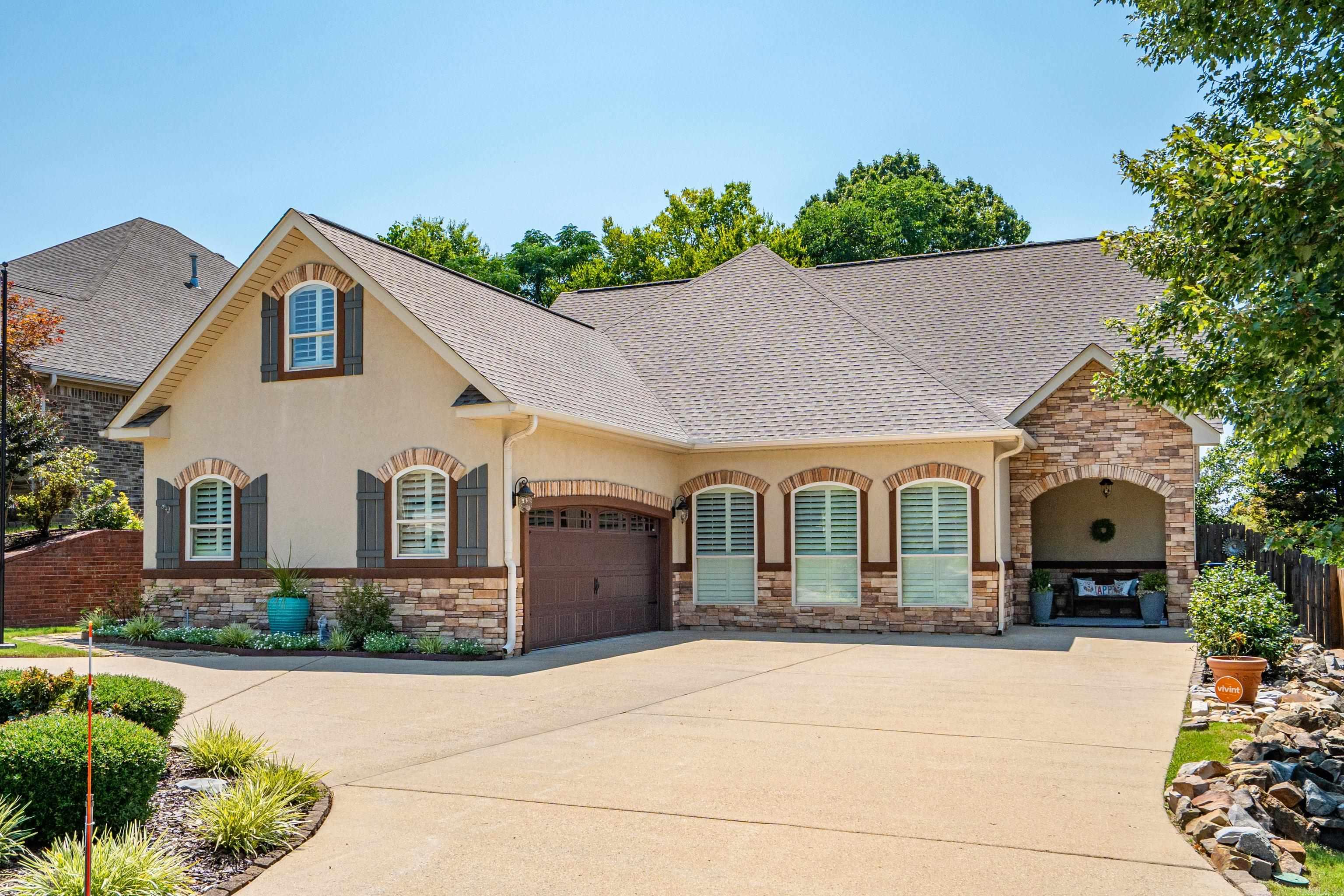 FOREST LAKES GARDEN HOMES - Residential