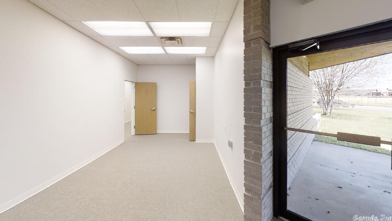 Con-Ark I-40 - Commercial Sale