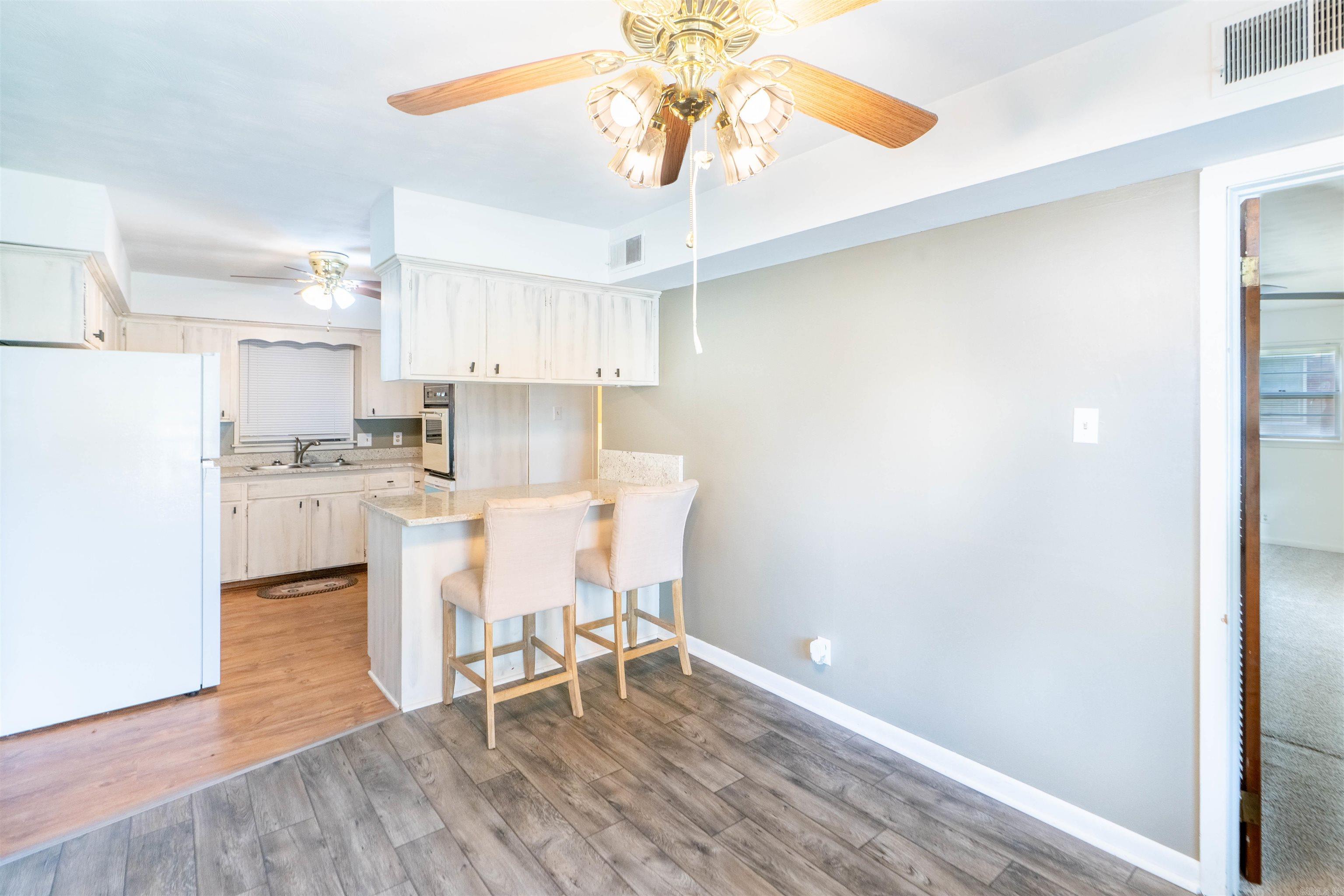 Robindale - Residential