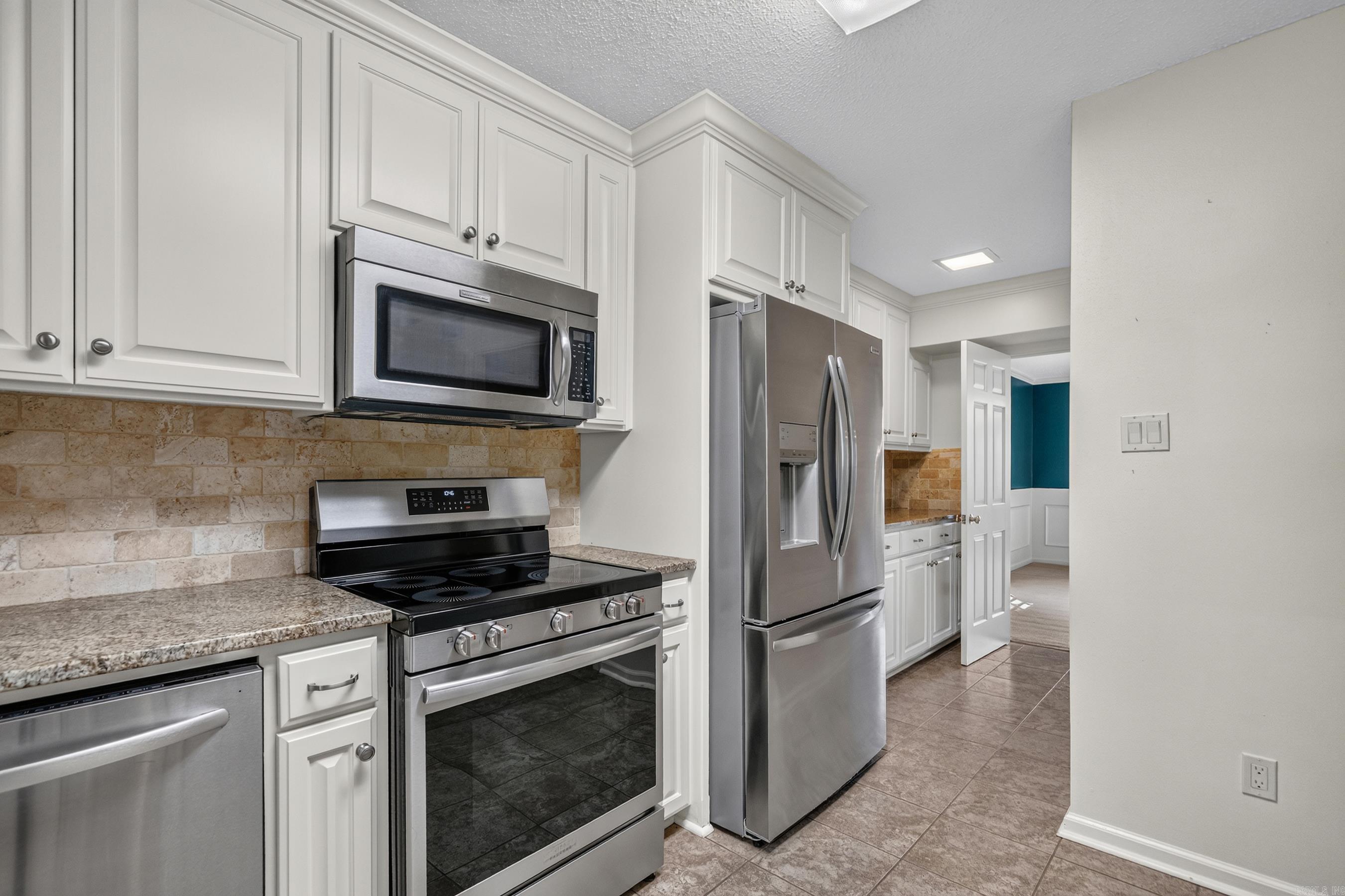 HSR BLK - Residential