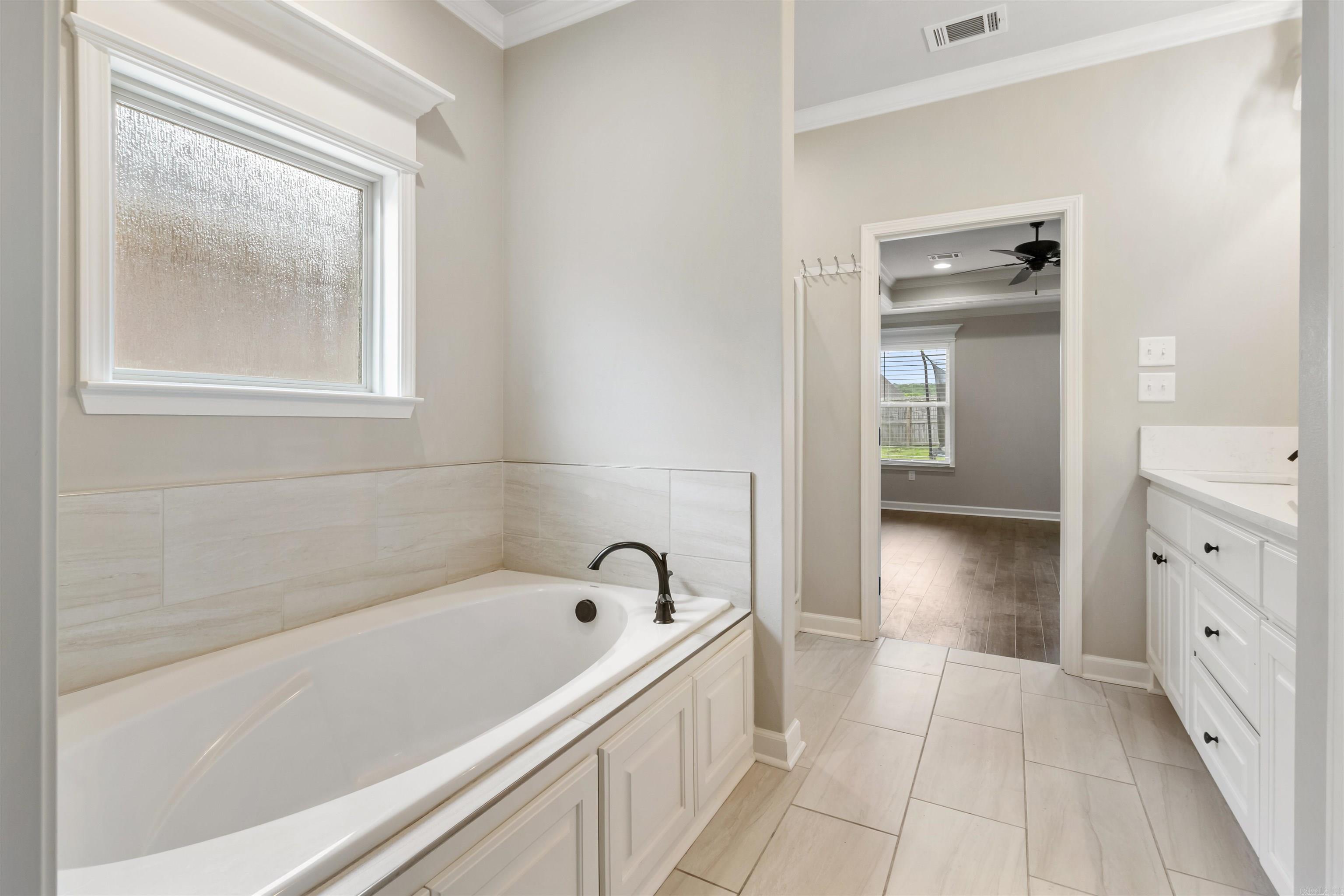 KENWOOD ESTATES SUB PH 5 - Residential