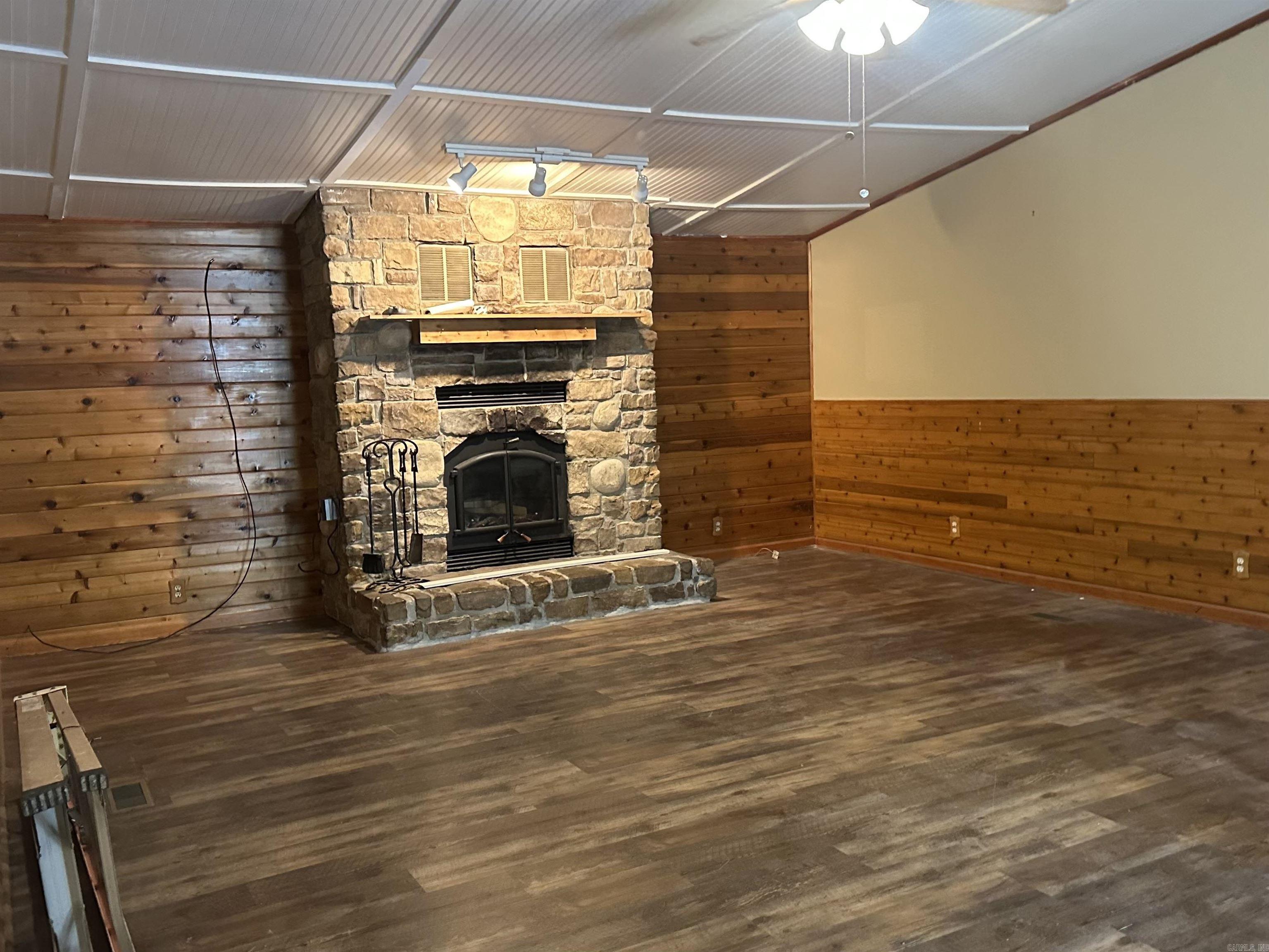 Mount Pleasant - Residential