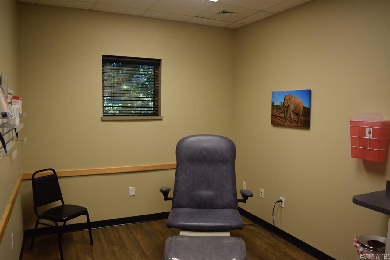 BAPTIST HEALTH KANIS SOUTH - Commercial Sale