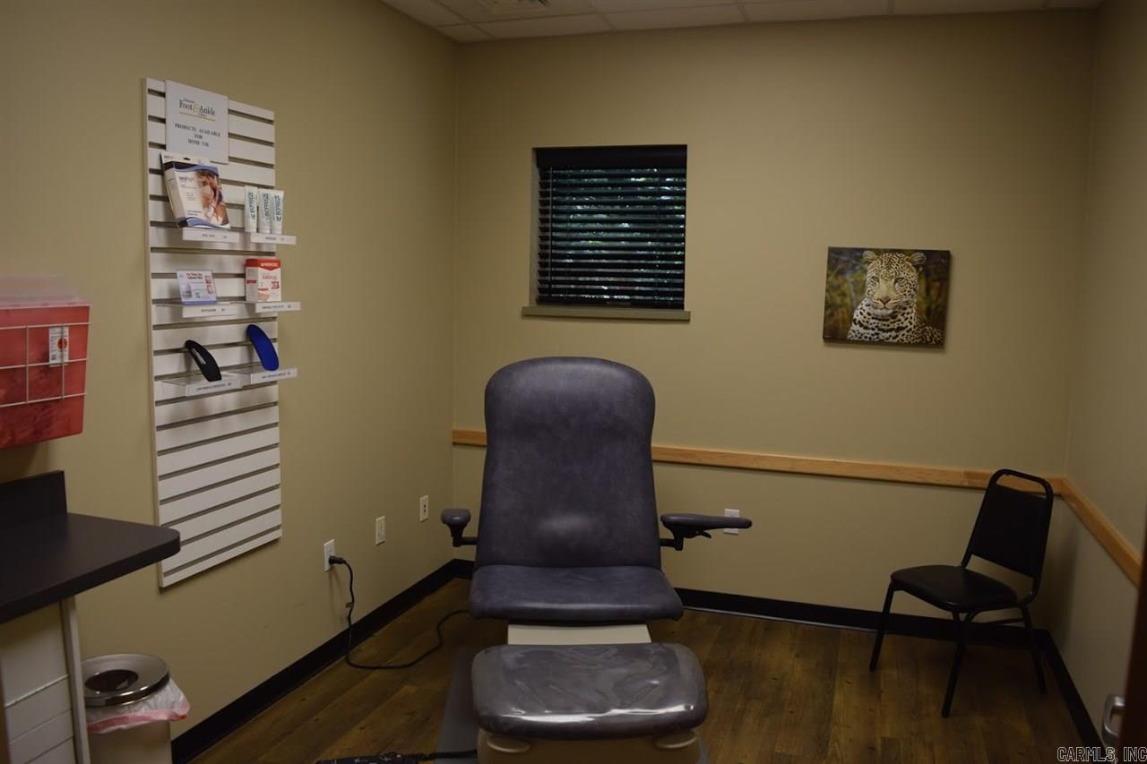 BAPTIST HEALTH KANIS SOUTH - Commercial Sale