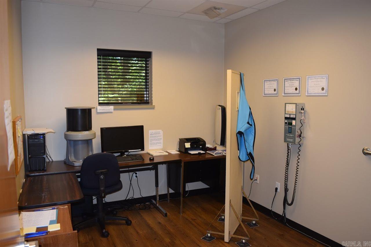 BAPTIST HEALTH KANIS SOUTH - Commercial Sale