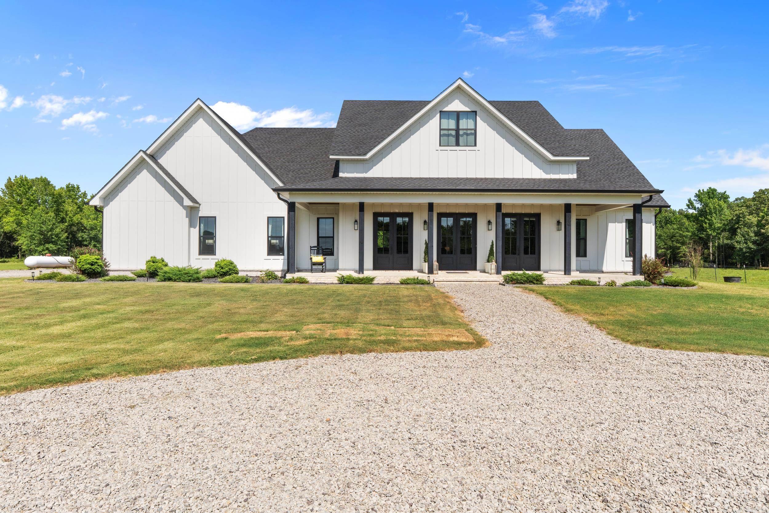 Metes & Bounds - Residential
