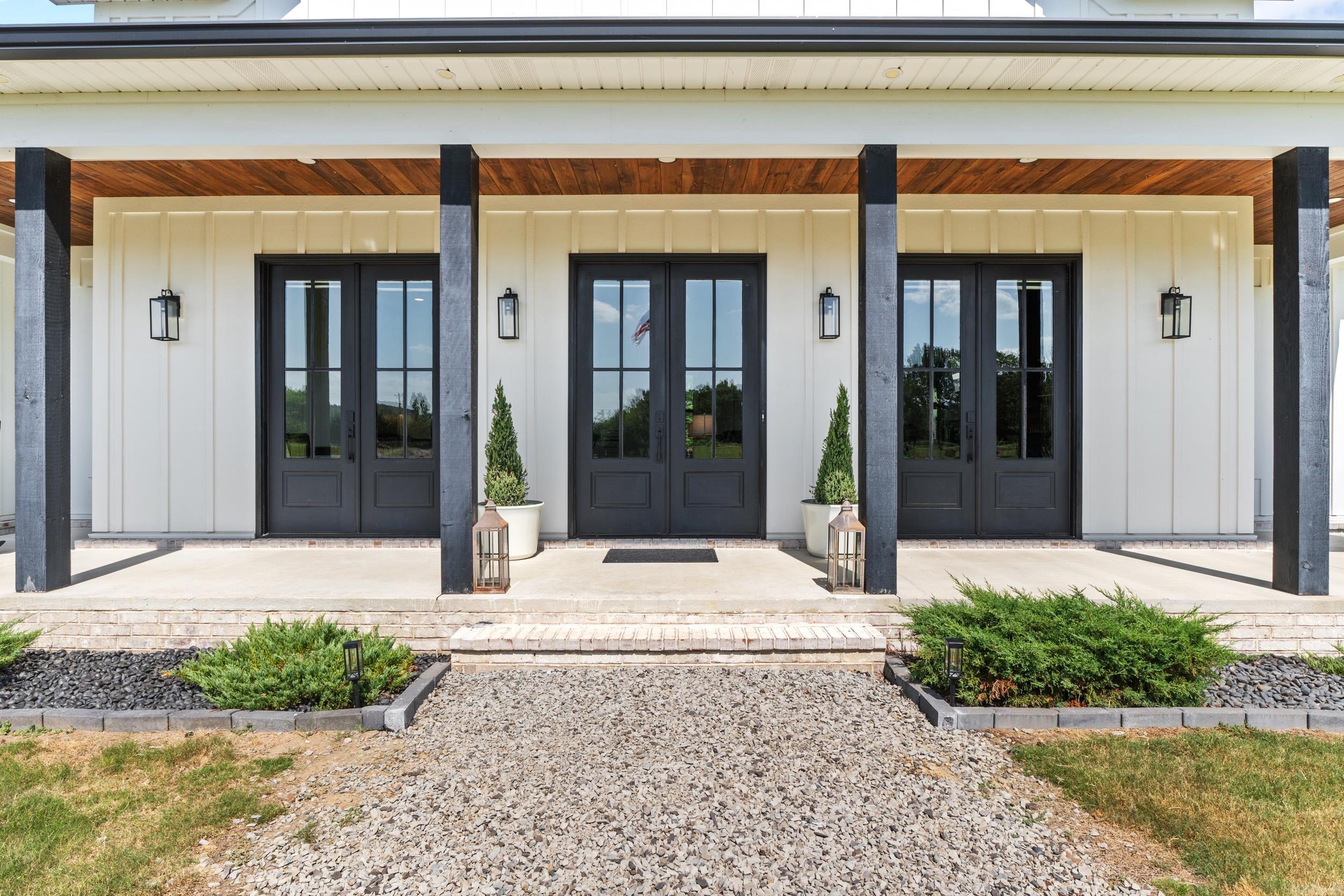 Metes & Bounds - Residential