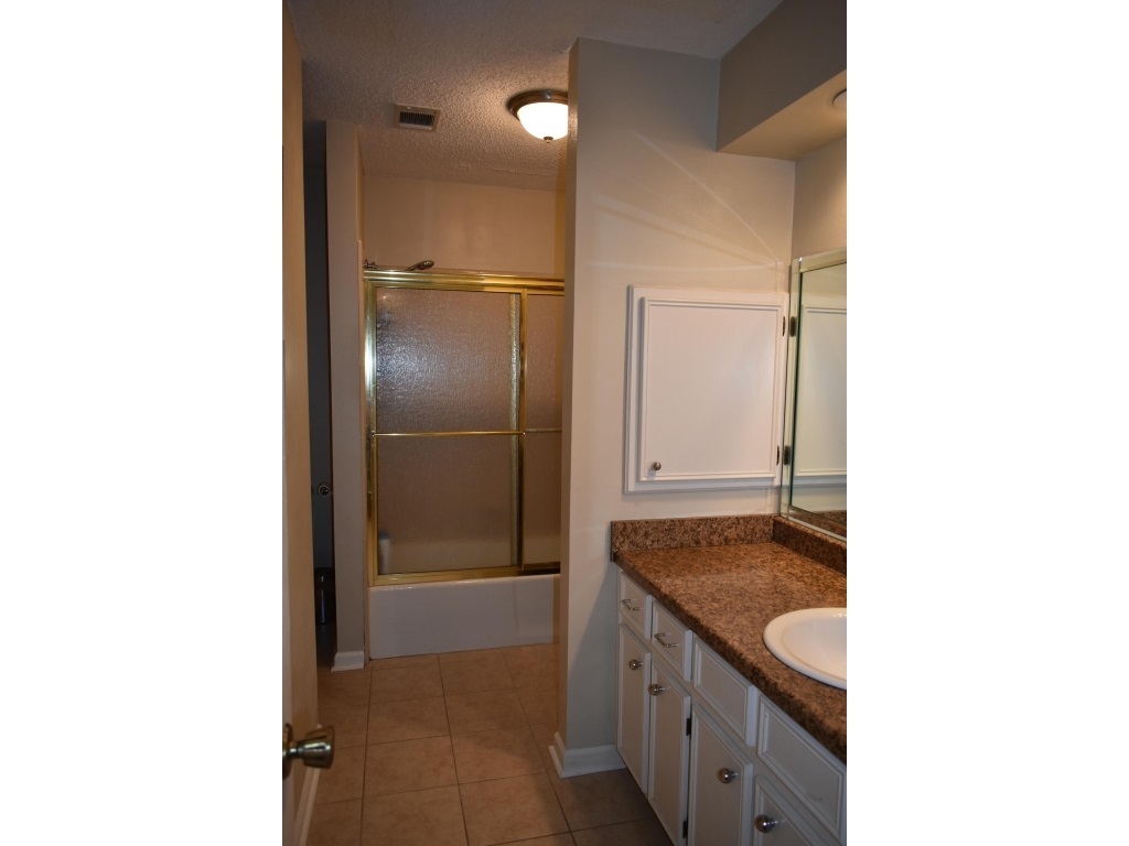 OTTER CREEK VILLAGE COML - Residential