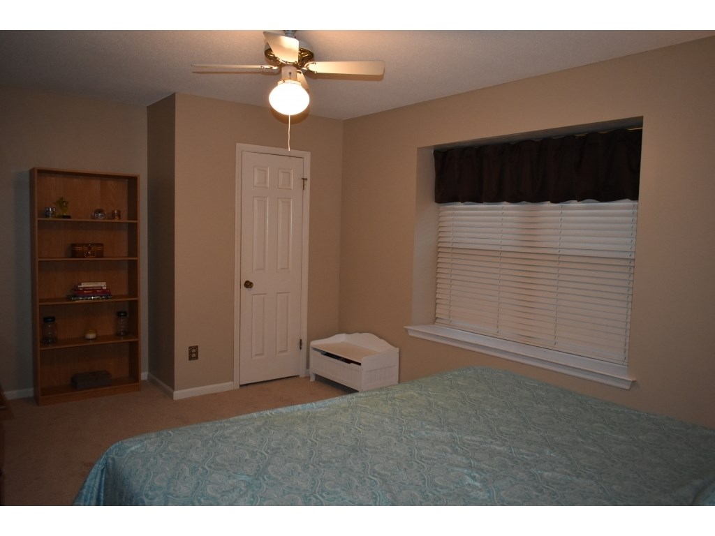 OTTER CREEK VILLAGE COML - Residential