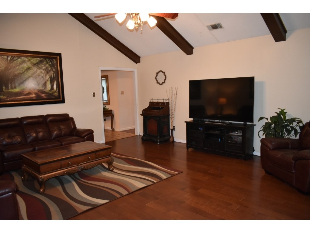 OTTER CREEK VILLAGE COML - Residential