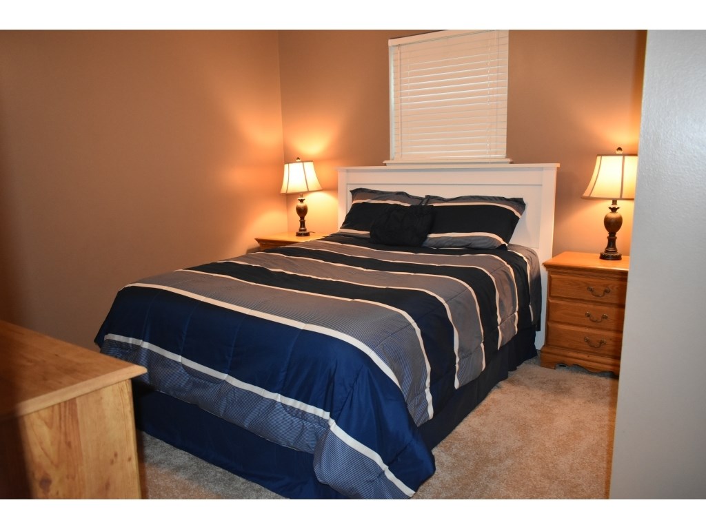 OTTER CREEK VILLAGE COML - Residential