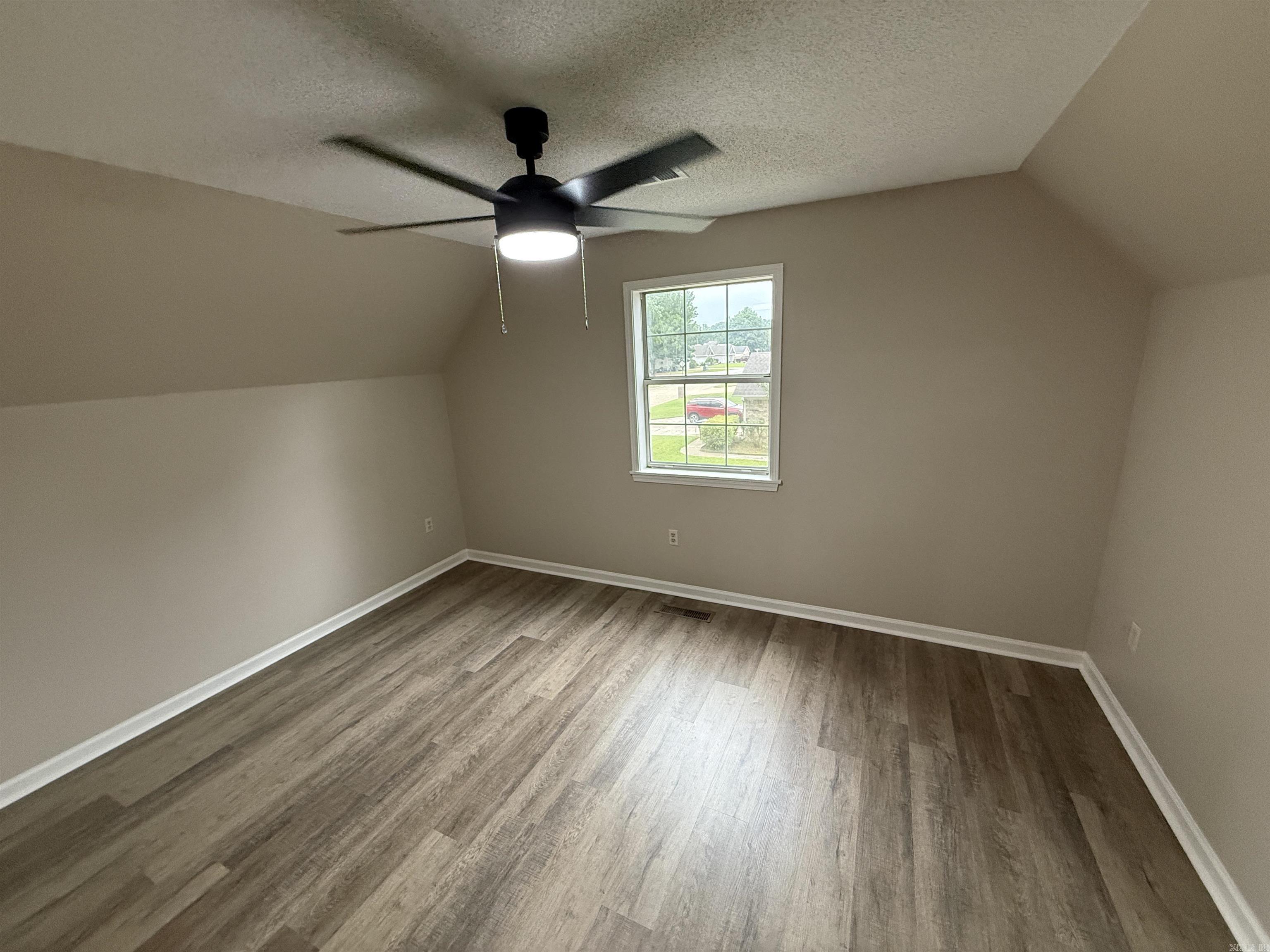 CHARLESTOWNE - Residential