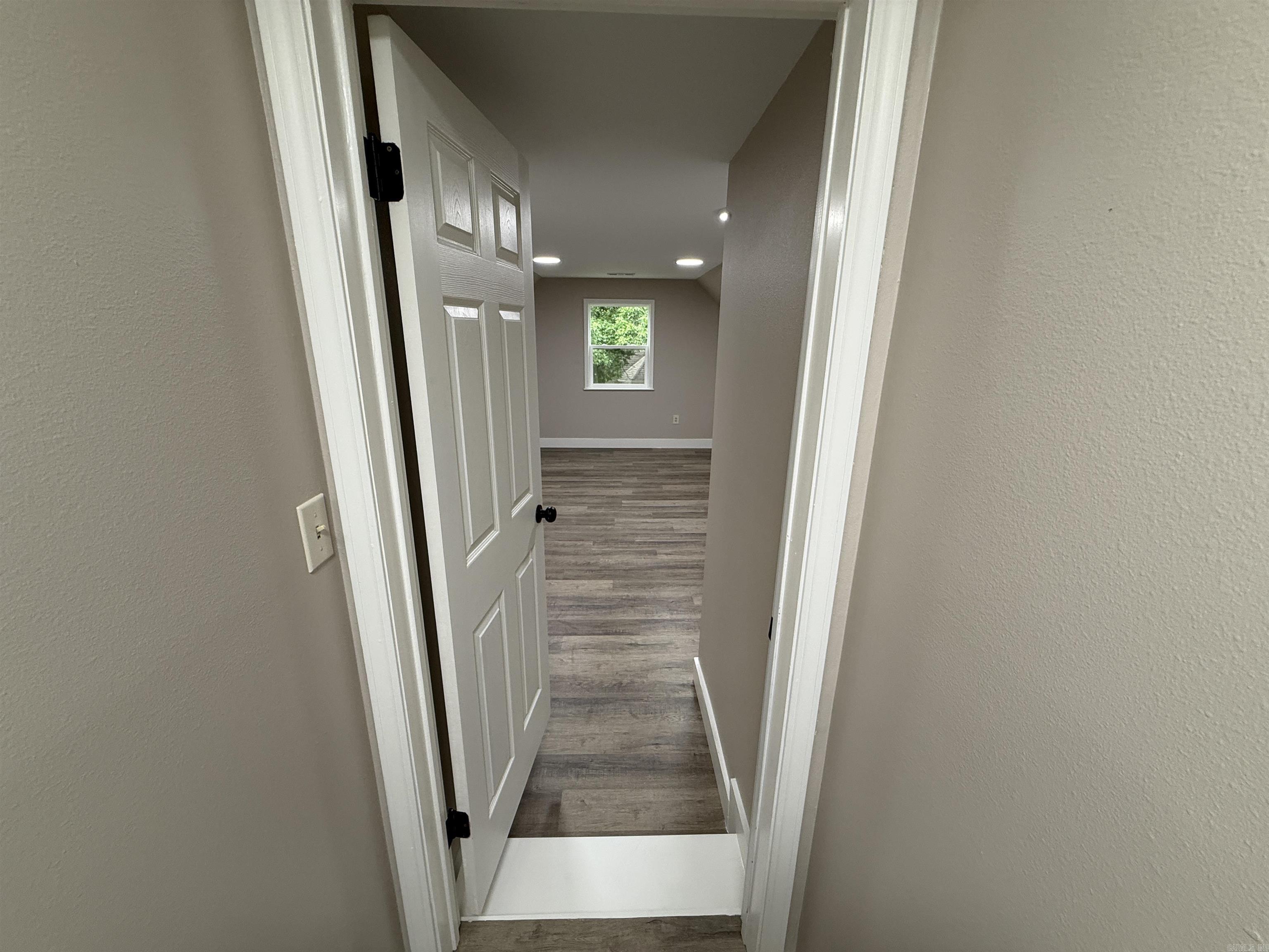 CHARLESTOWNE - Residential