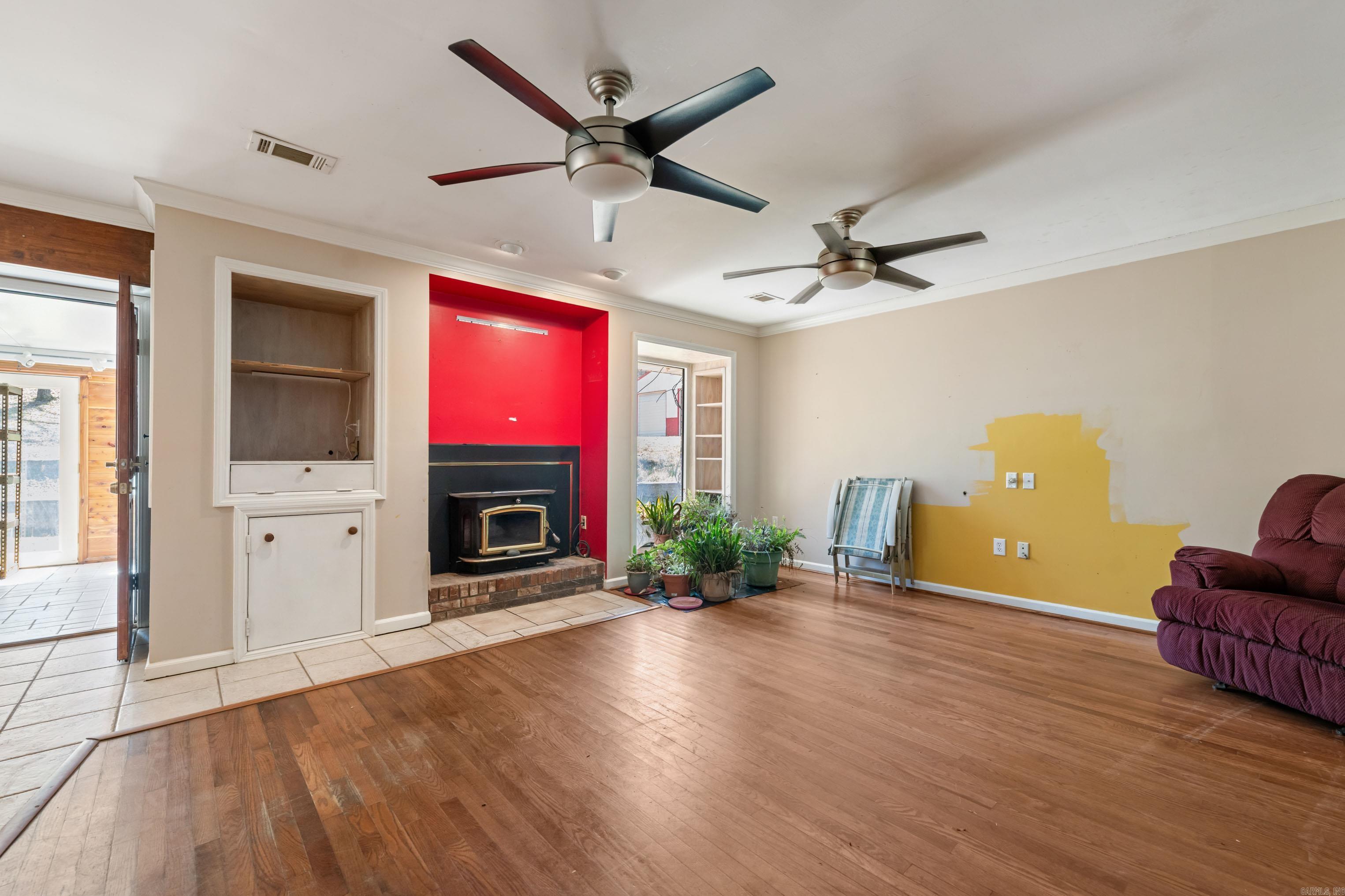 TREASURE HILL - Residential