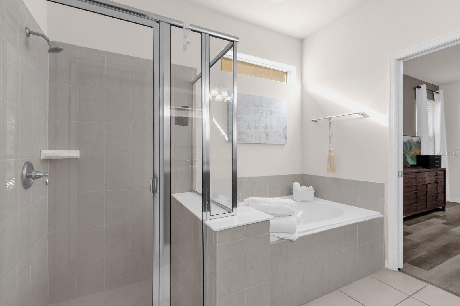 WINDSOR AT WESTSIDE PH 2B-1 - Residential