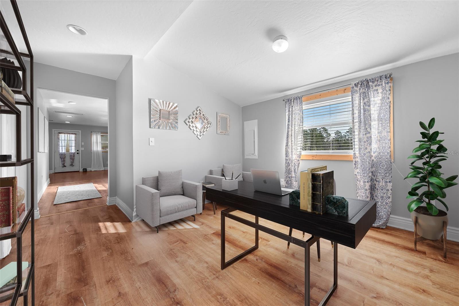WILLISTON MILE - Residential