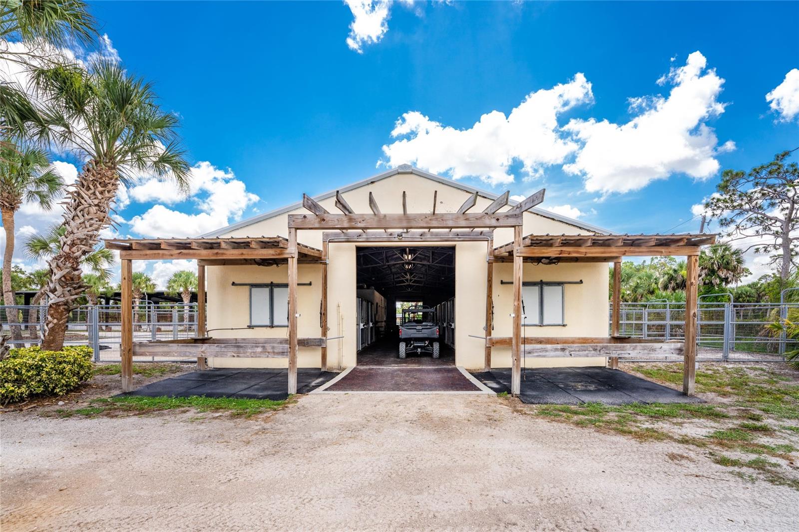 ENGLEWOOD FARM ACRES SUB - Residential