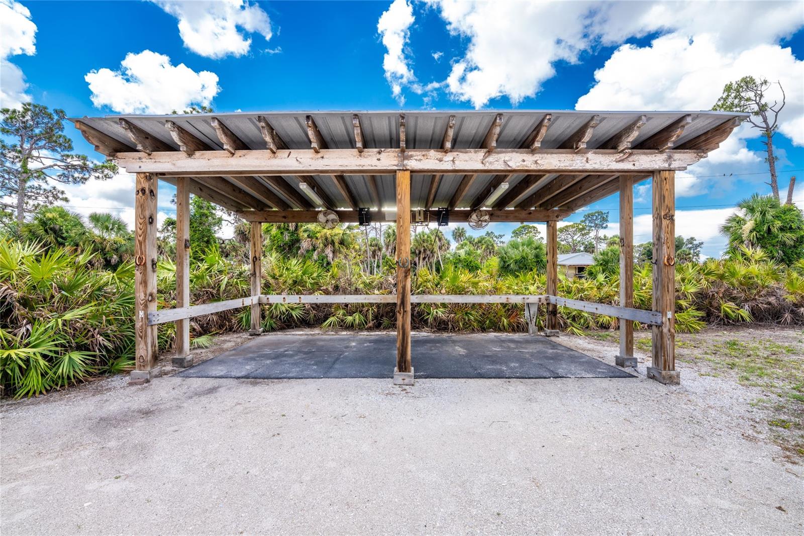 ENGLEWOOD FARM ACRES SUB - Residential