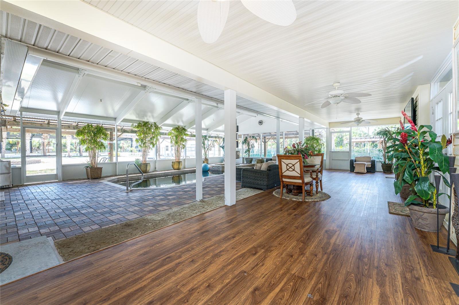 ENGLEWOOD FARM ACRES SUB - Residential