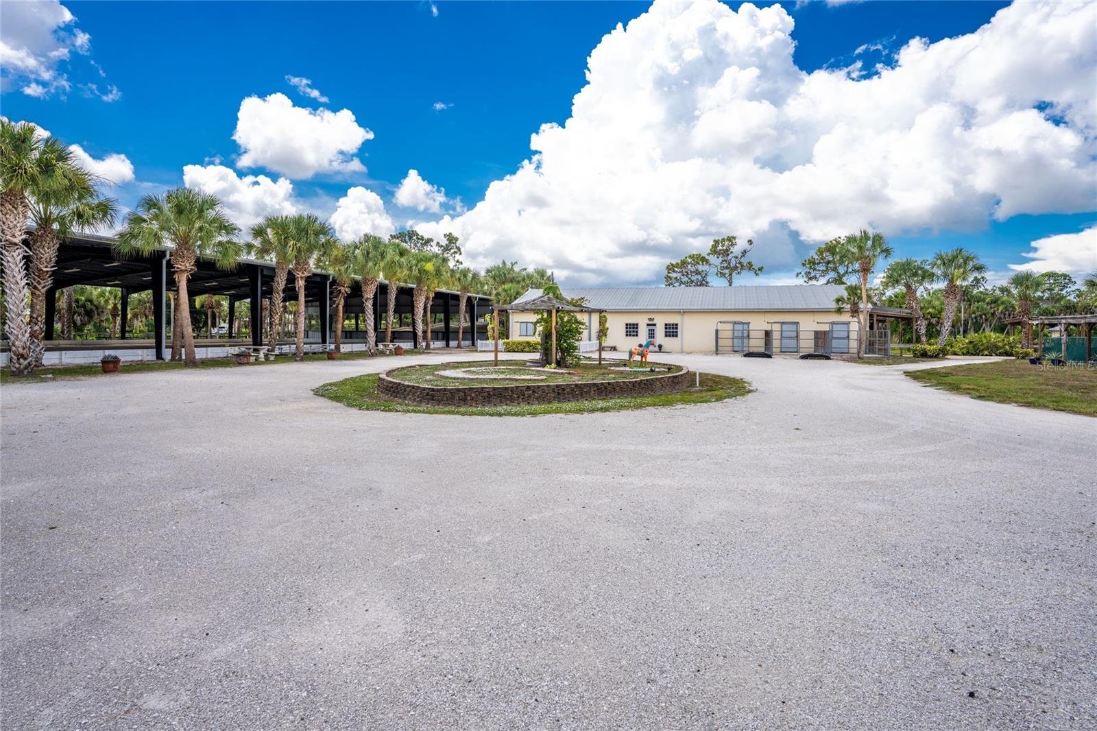 ENGLEWOOD FARM ACRES SUB - Residential