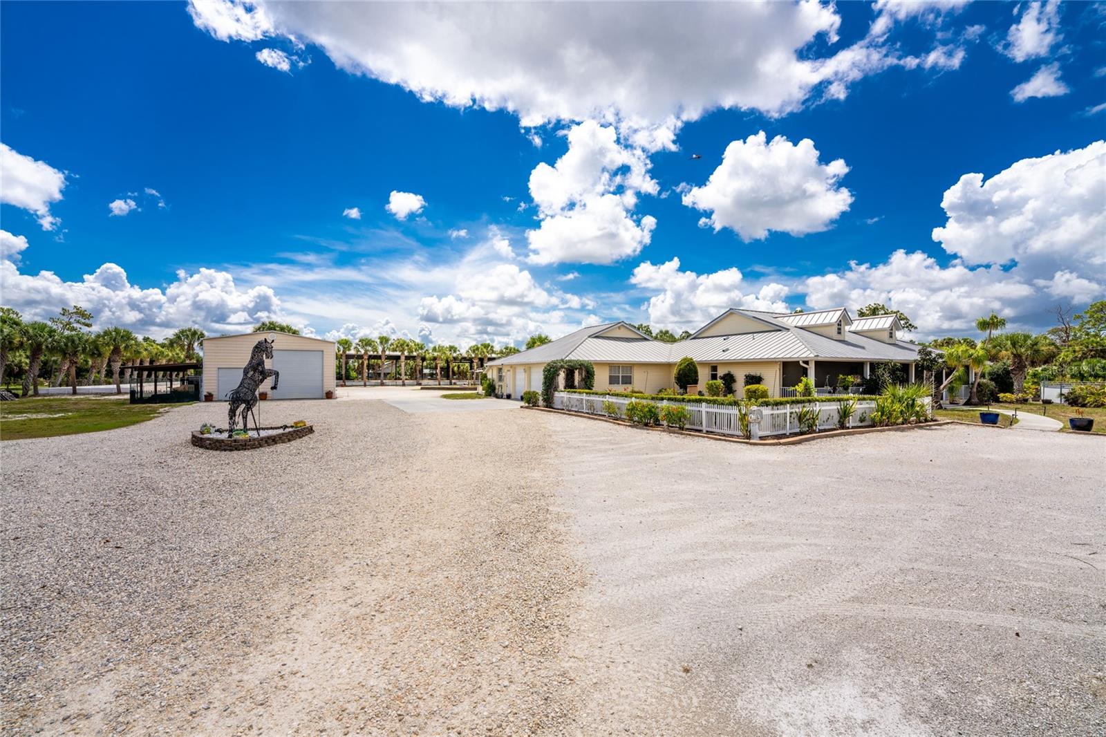 ENGLEWOOD FARM ACRES SUB - Residential