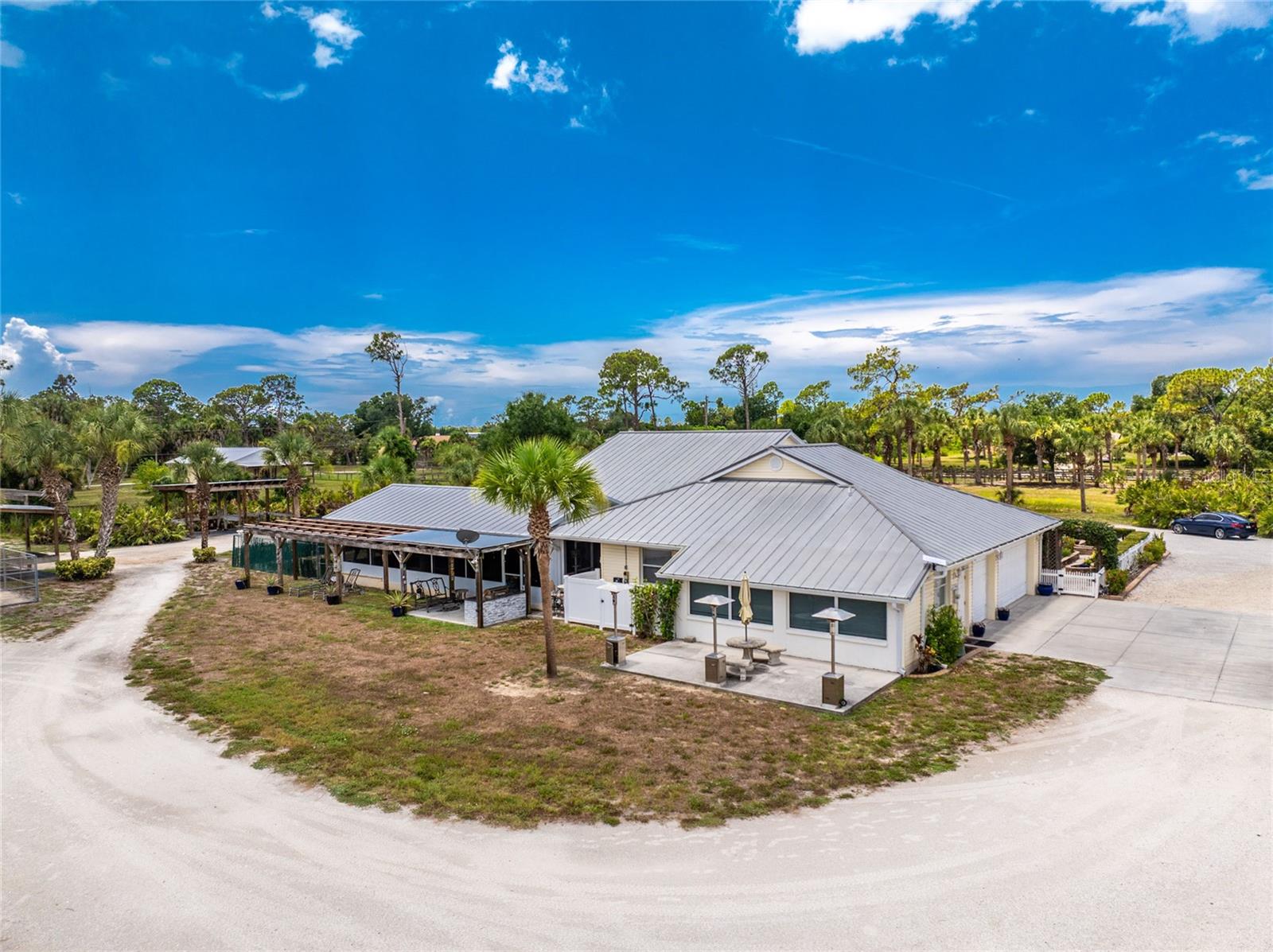 ENGLEWOOD FARM ACRES SUB - Residential