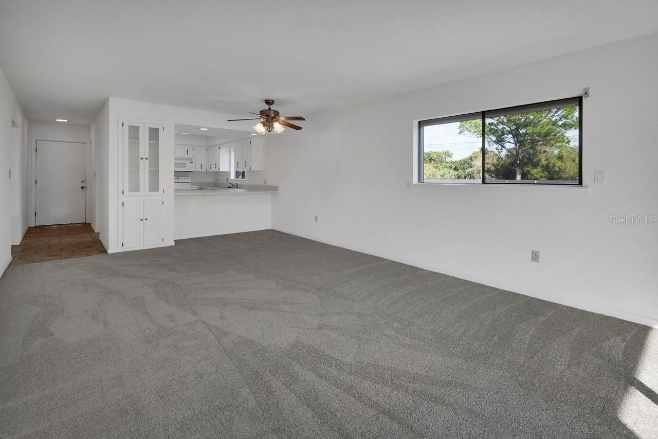 FOUR SEASONS DELAND PH 01-02 - Residential