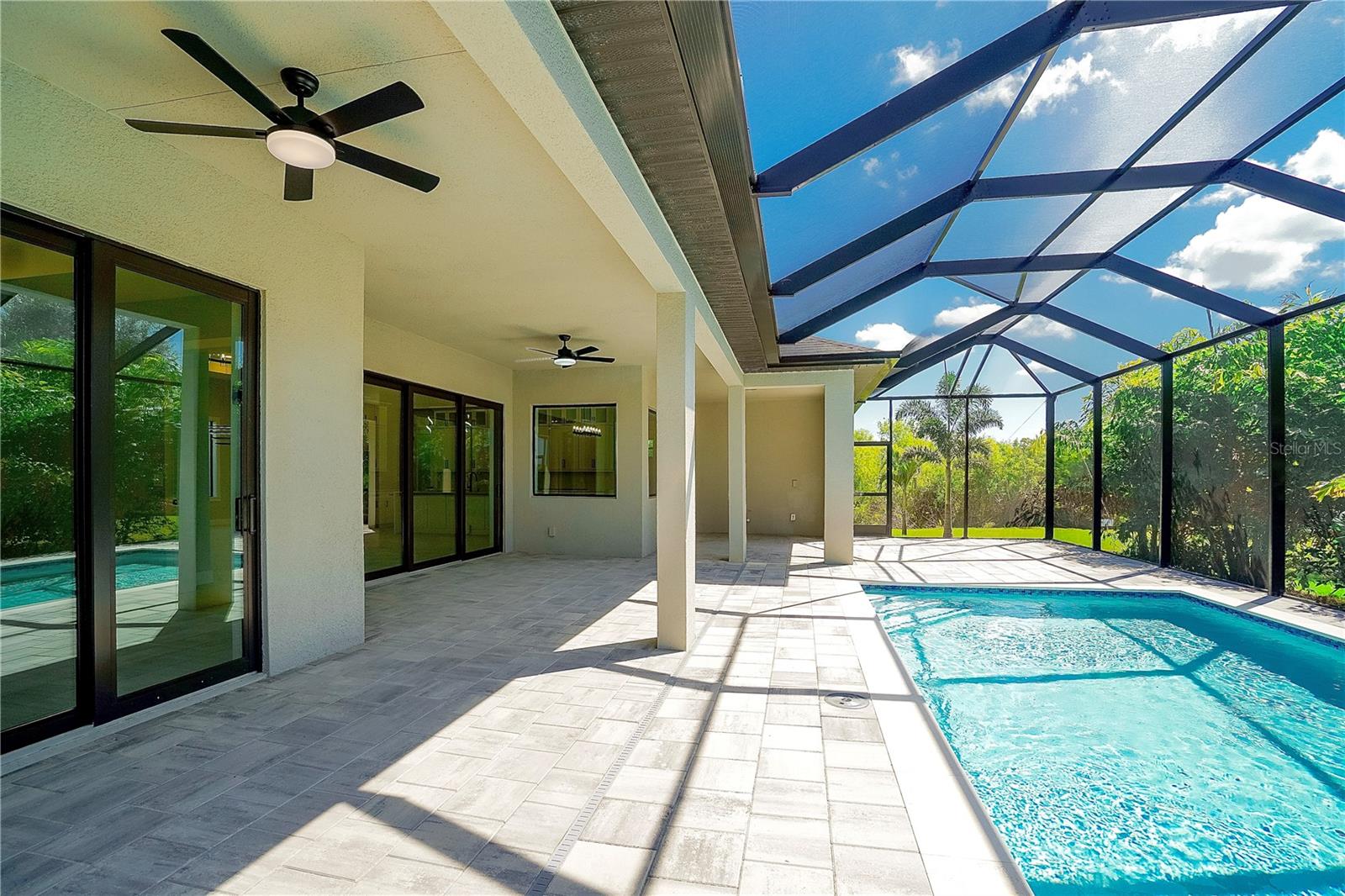 ROTONDA WEST WHITE MARSH - Residential