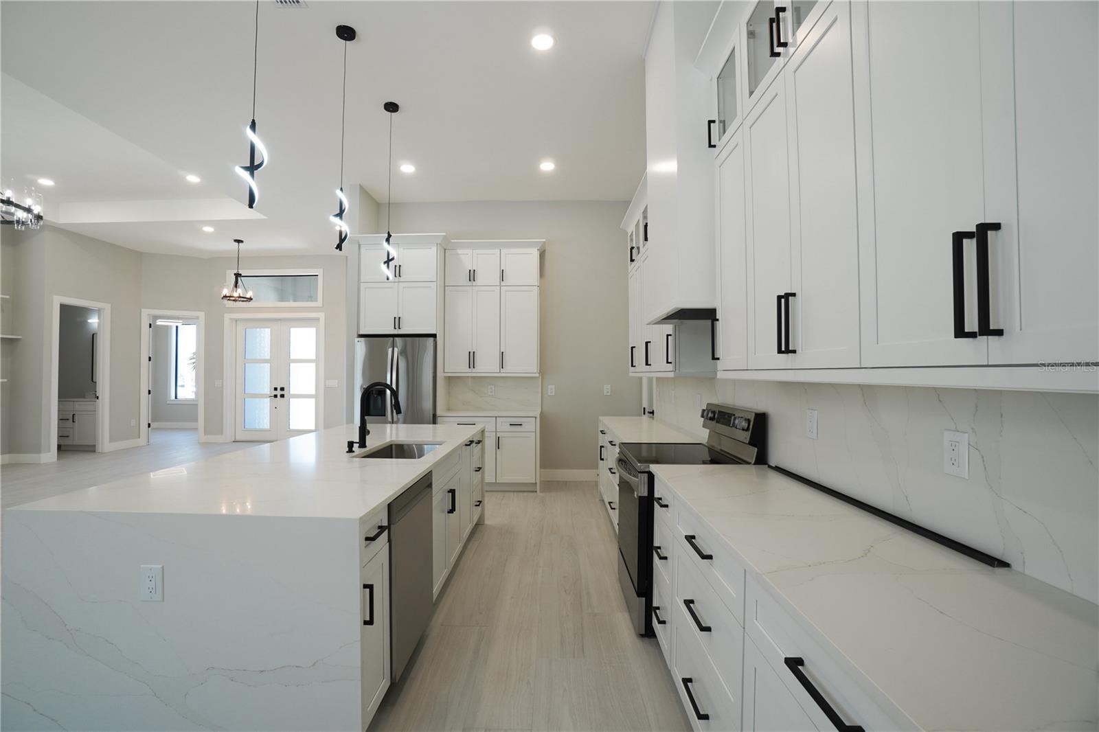 ROTONDA WEST WHITE MARSH - Residential