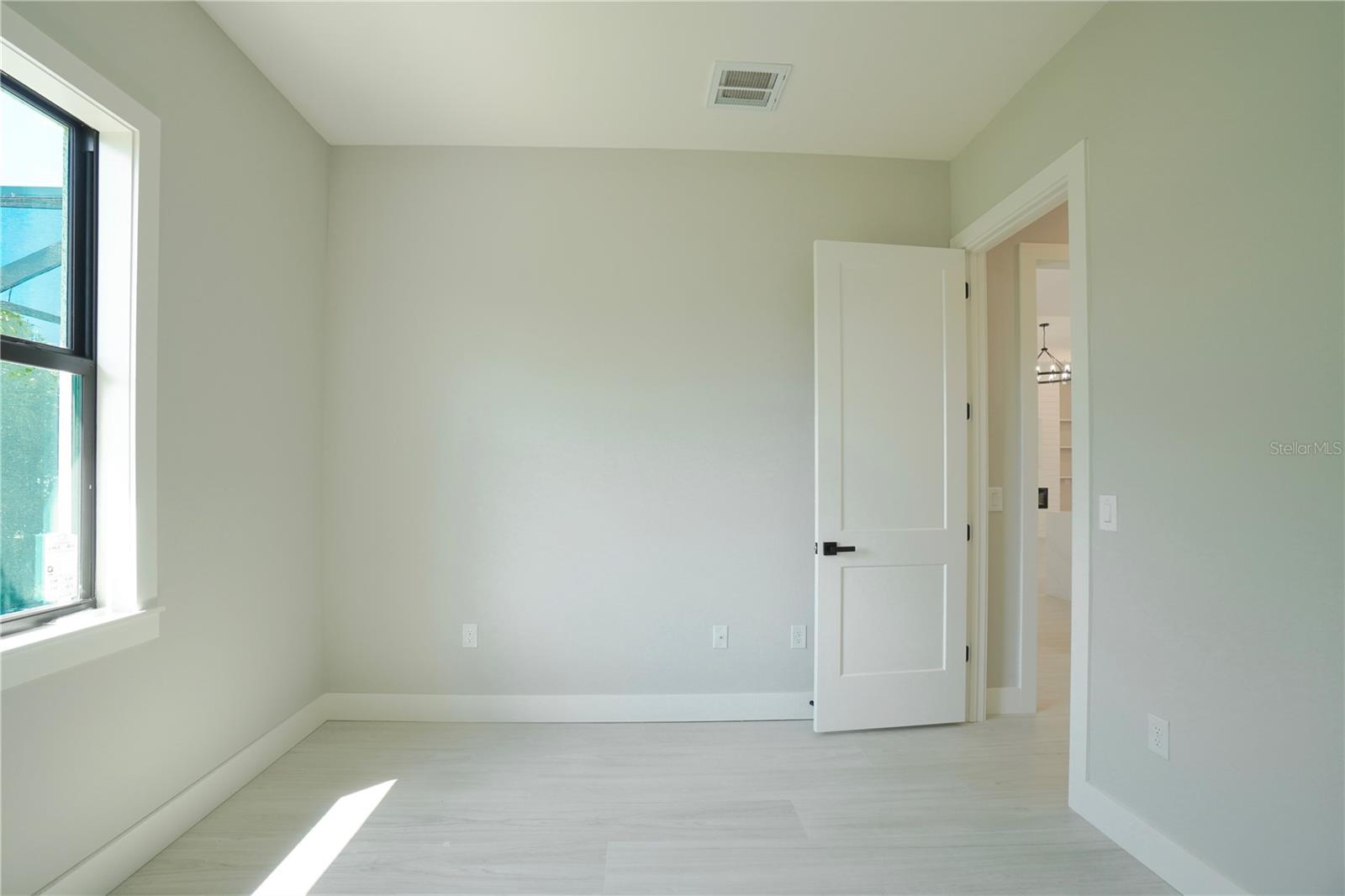 ROTONDA WEST WHITE MARSH - Residential