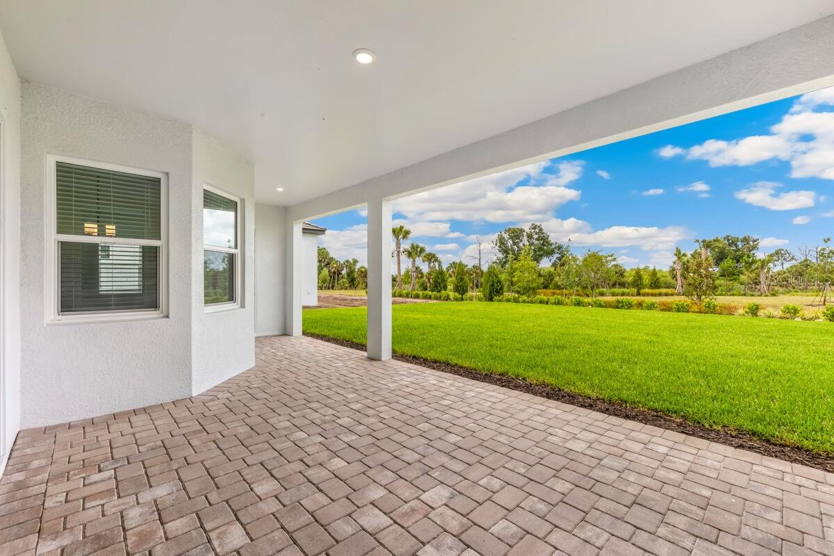 PALMERA AT WELLEN PARK - Residential