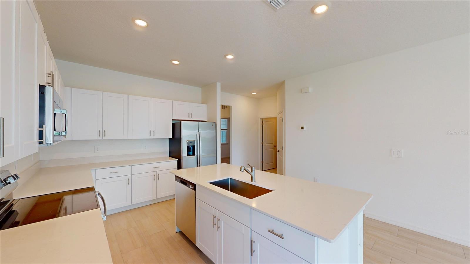 ANGELINE - Residential Lease