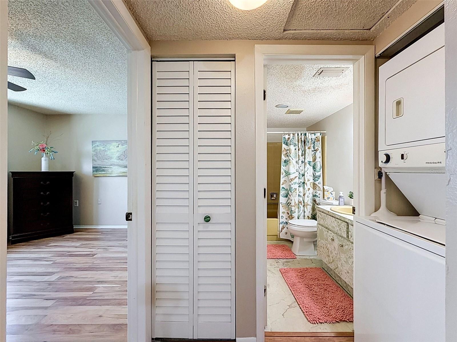 TIMBER OAKS FAIRWAY VILLAS - Residential