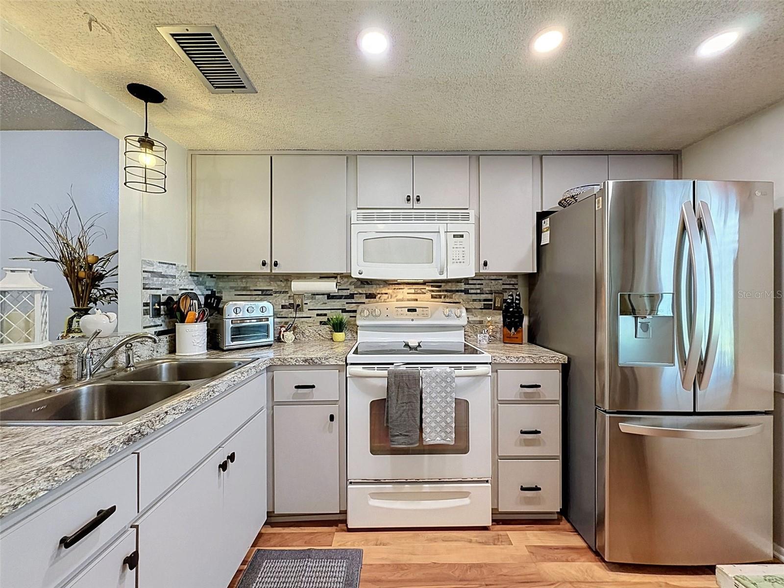 TIMBER OAKS FAIRWAY VILLAS - Residential