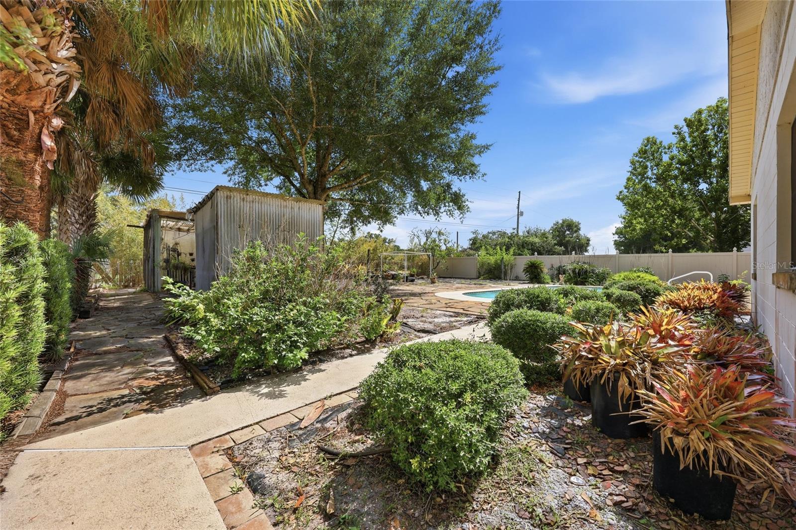 GARDEN LAKE ESTATES UNIT 1 - Residential