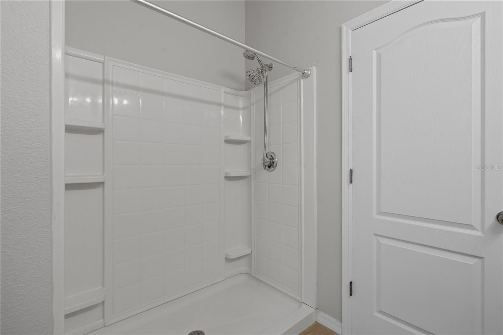 LITTLE RDG - Residential