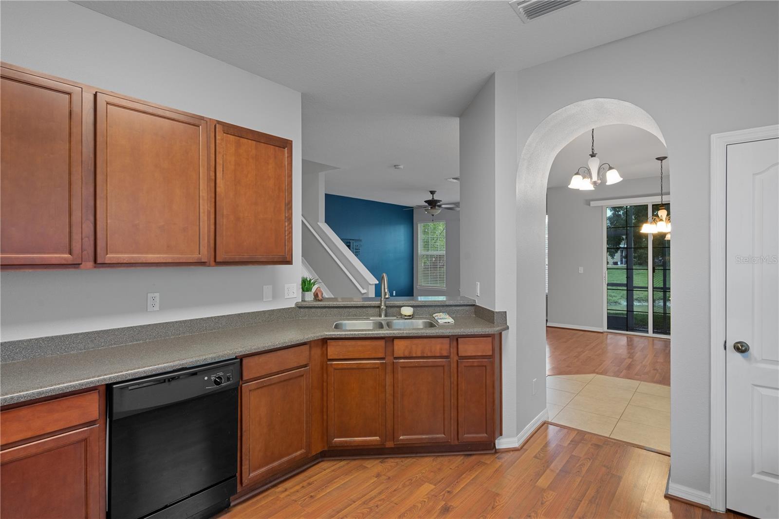 LITTLE RDG - Residential