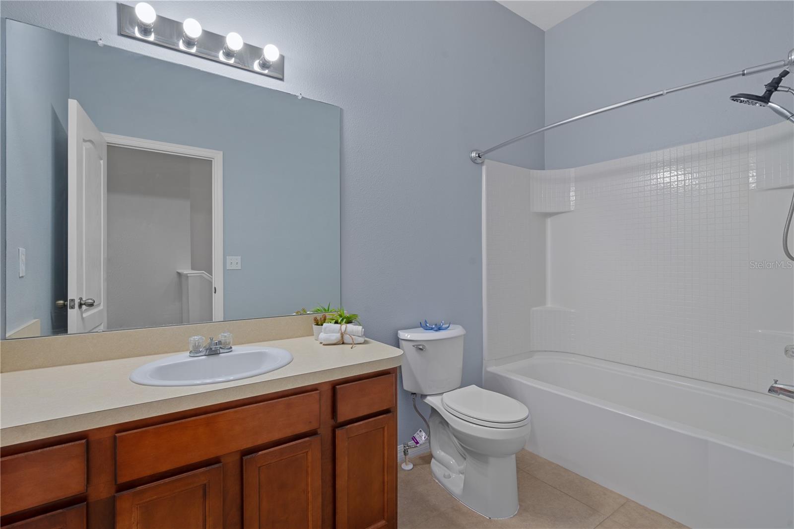LITTLE RDG - Residential