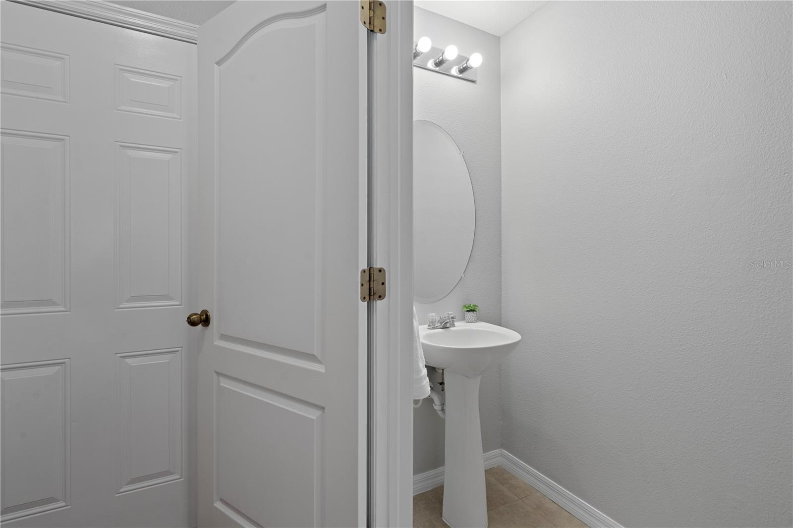 LITTLE RDG - Residential