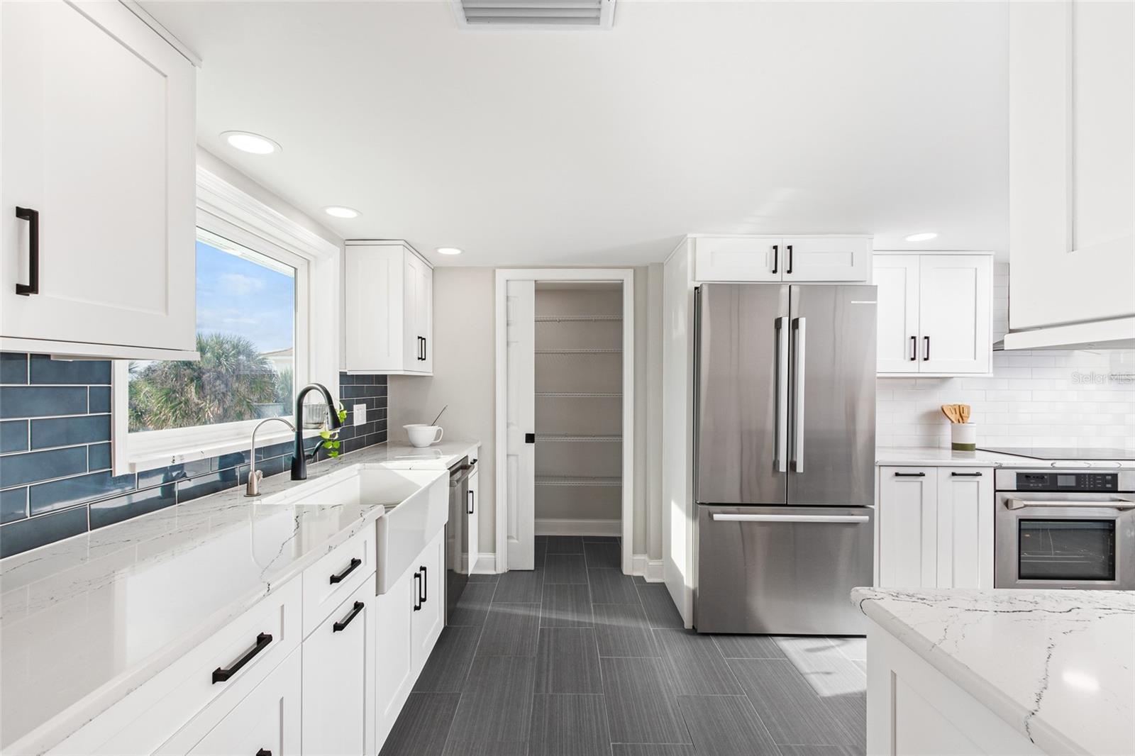 BOYS WORK - Residential