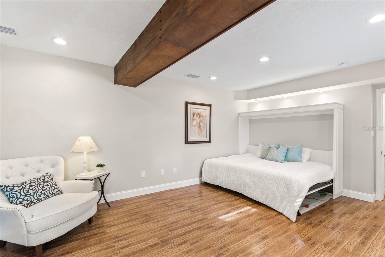 BOYS WORK - Residential