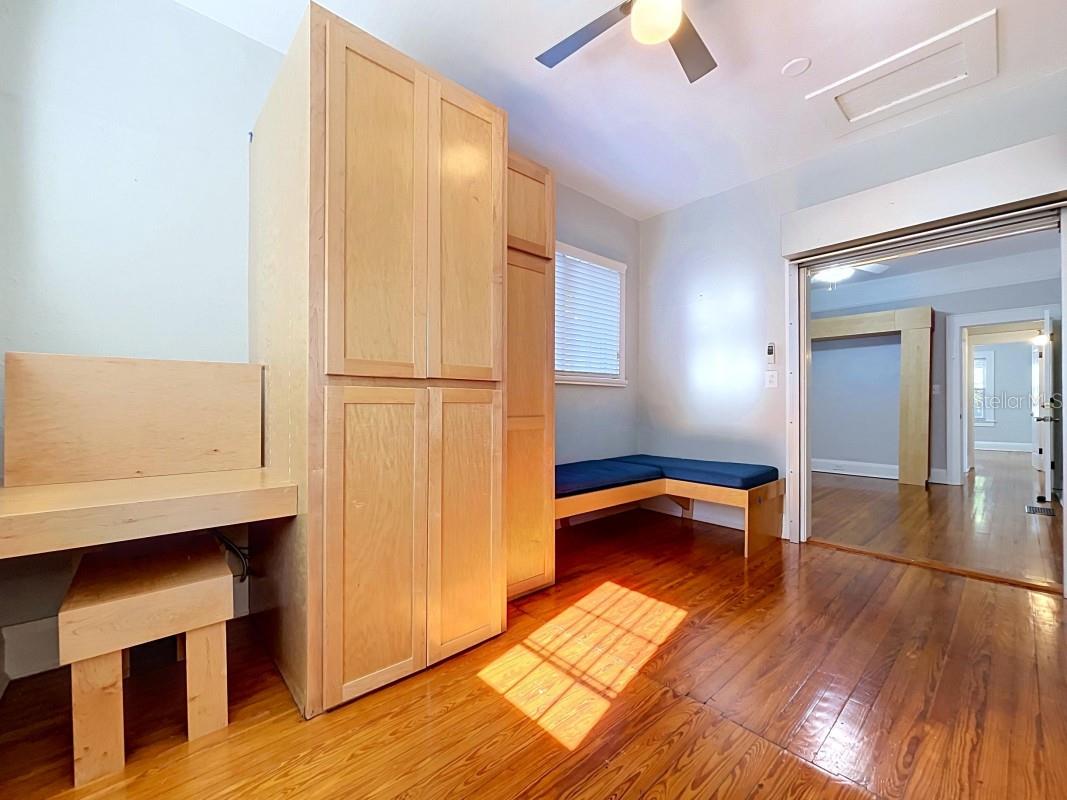 JOHNSONS T H SUB - Residential