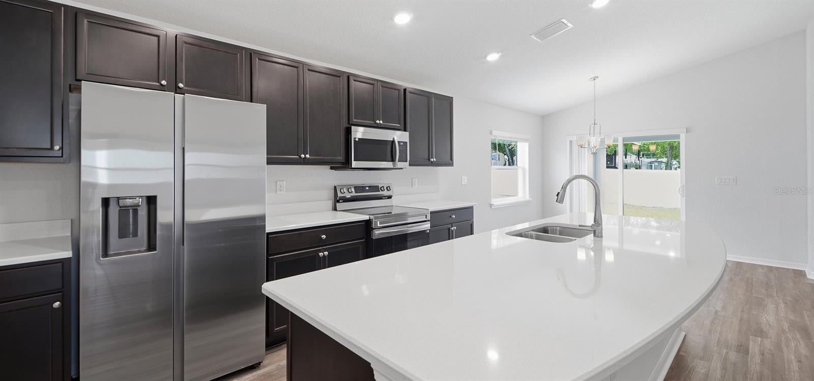 VISTA TRACE - Residential
