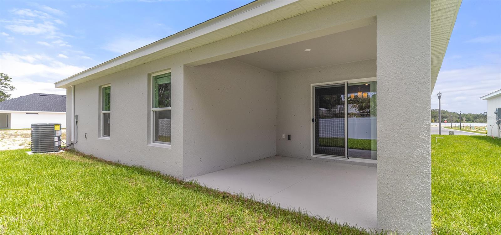 VISTA TRACE - Residential
