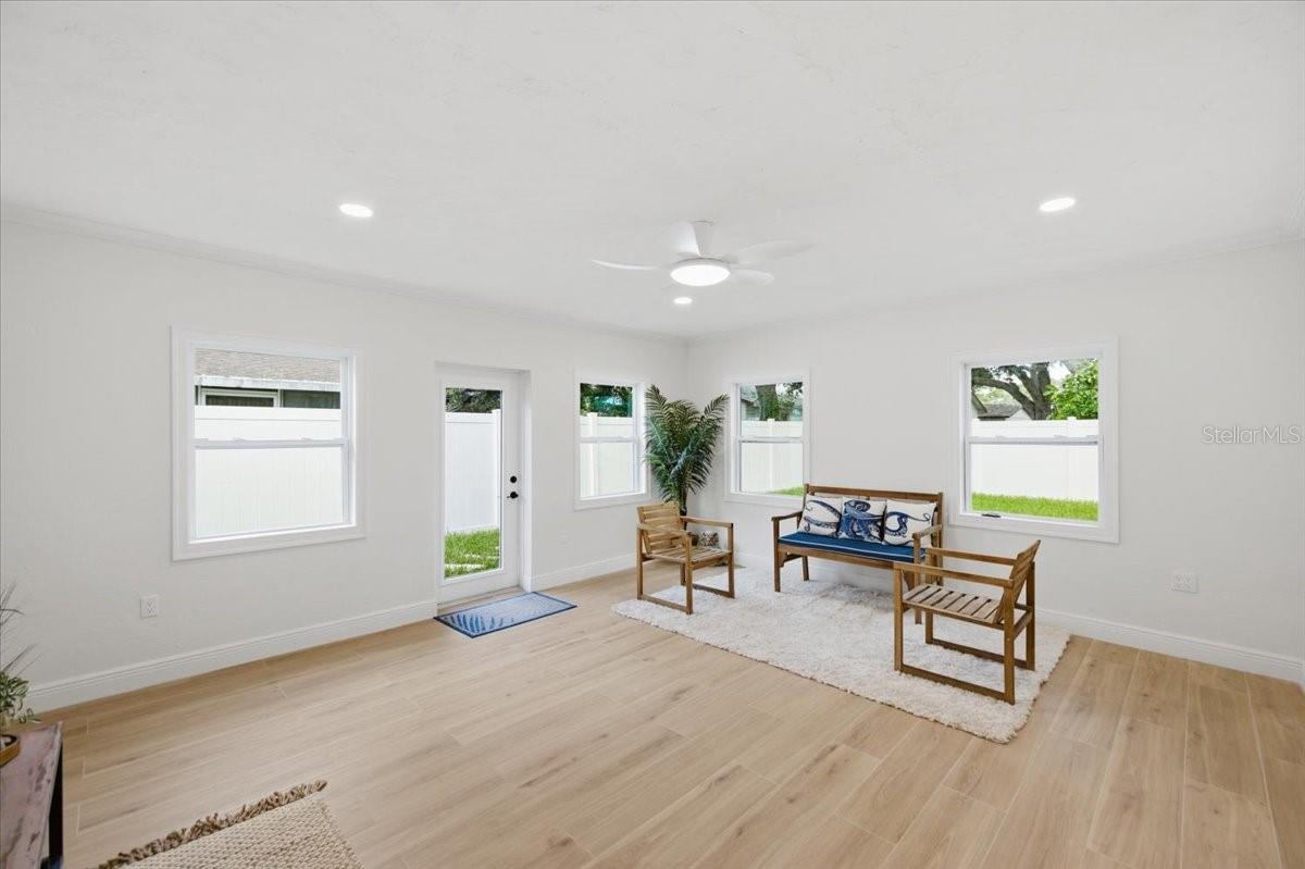 MEADOW LAWN PINELLAS ADD - Residential