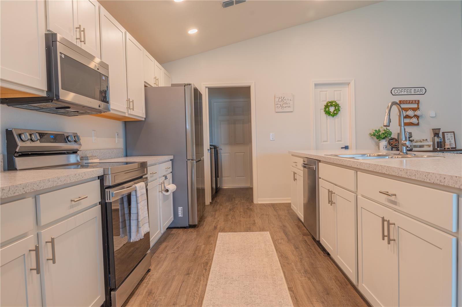 AUBURN COVE PH 2 & 3 - Residential