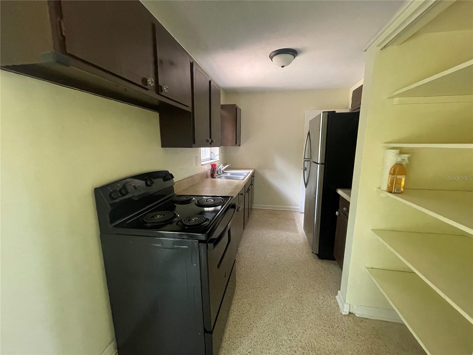 DELTONA LAKES UNIT 01 - Residential Lease