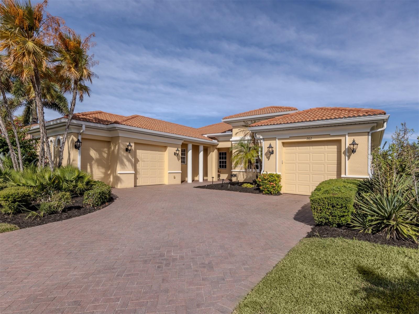 VENETIAN GOLF & RIV CLUB PH 03H - Residential
