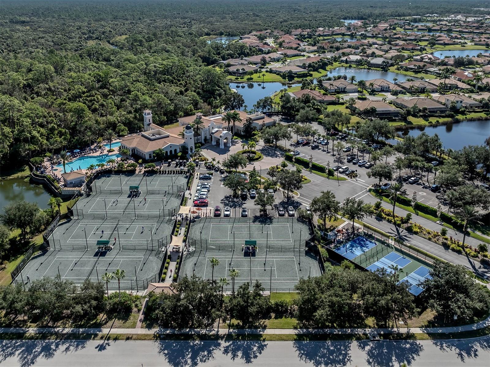 VENETIAN GOLF & RIV CLUB PH 03H - Residential